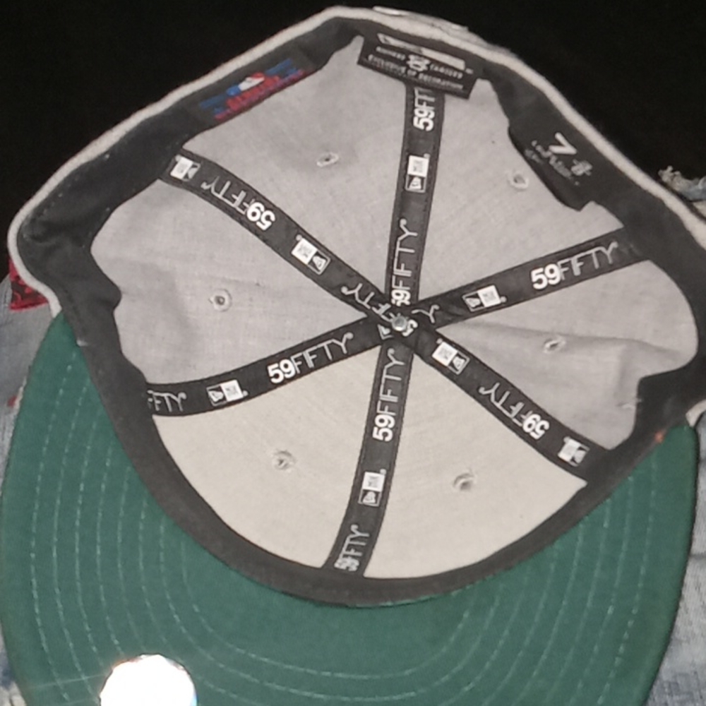 Hat - Picture 3 of 3